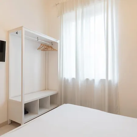 Milano Citylife Suites - Fully Equipped Apartments Exterior photo